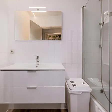 Apartment Sea Gull 0301 *